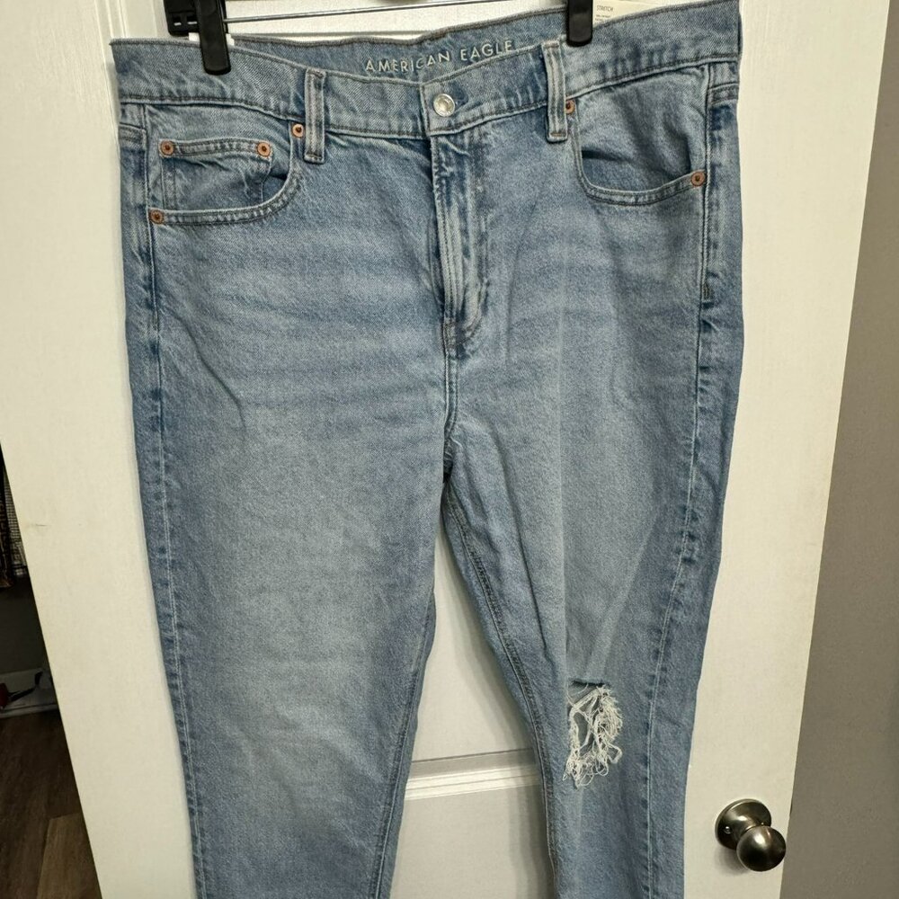 American Eagle - 90s Skinny Boyfriend Jean - Light Wash/Distressed